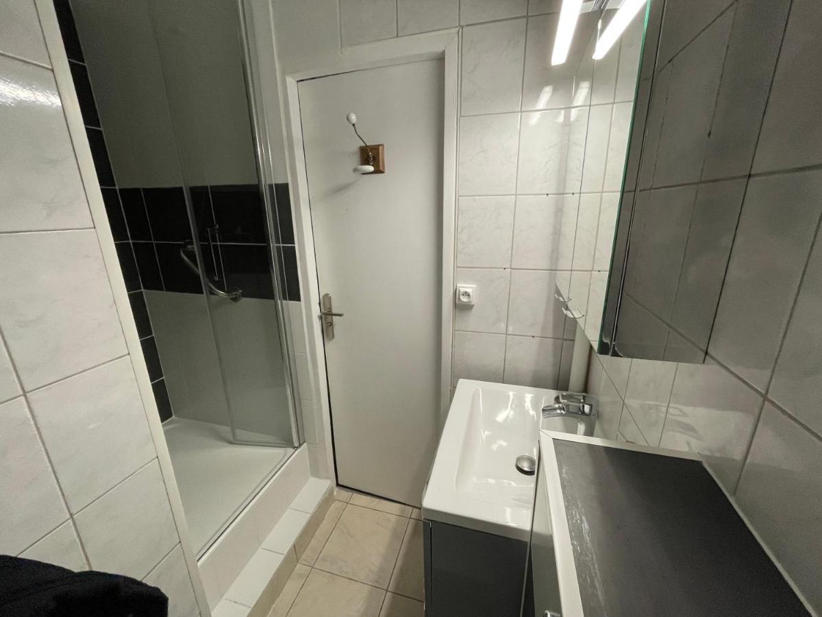 Tegmen, Joli Appartement Au Calme Caen Eksteriør bilde